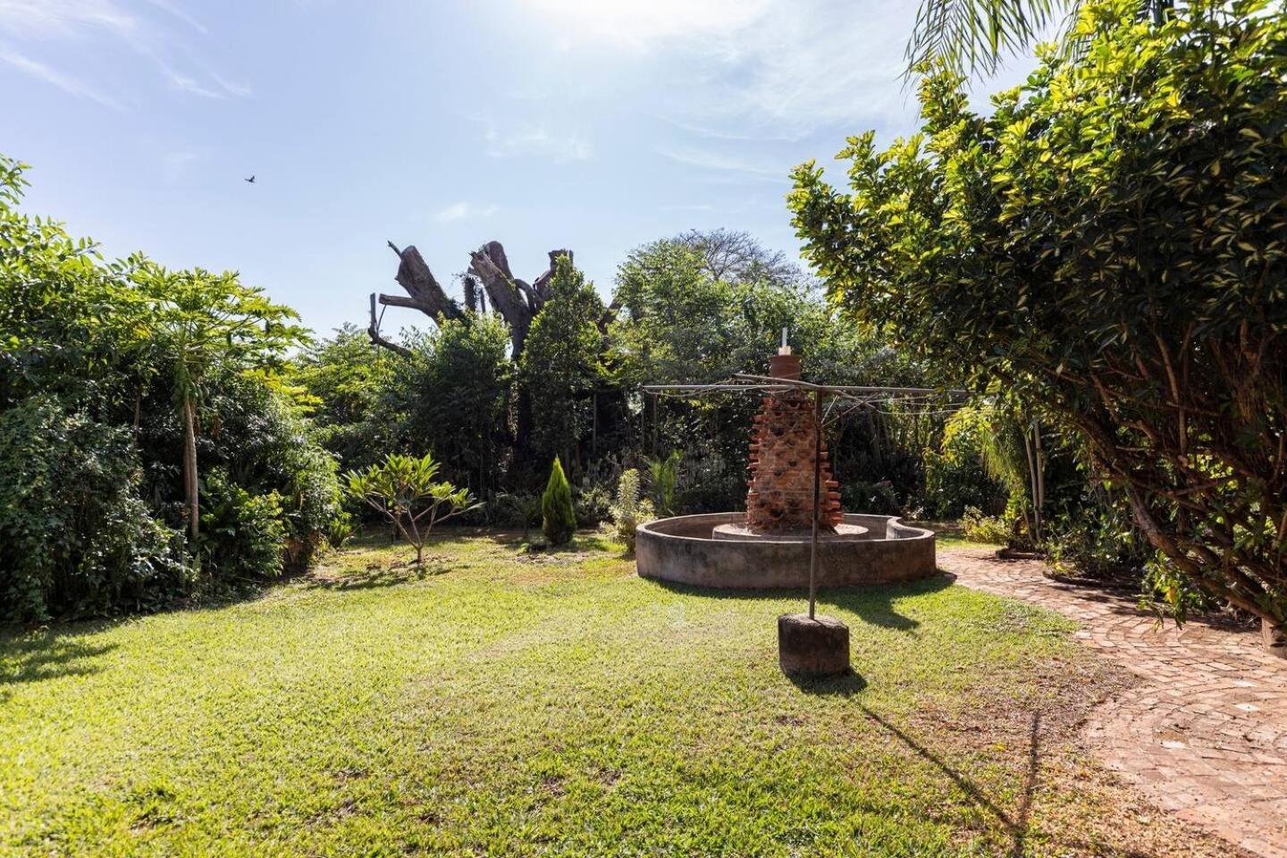 Parque Paraiso Das Flores Holambra Eksteriør billede